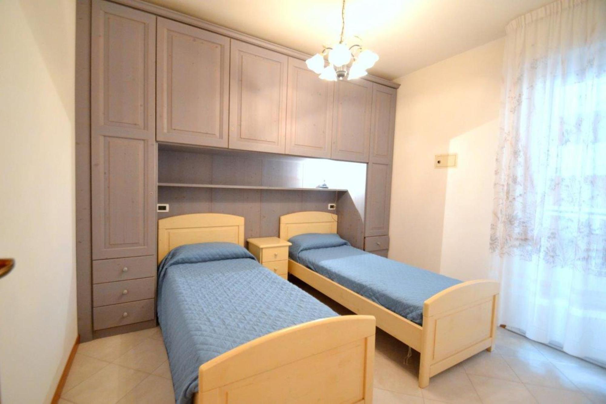 Riomar Apartment Бибионе Екстериор снимка