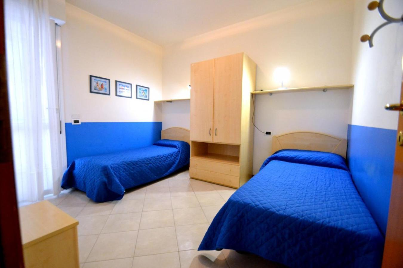 Riomar Apartment Бибионе Екстериор снимка